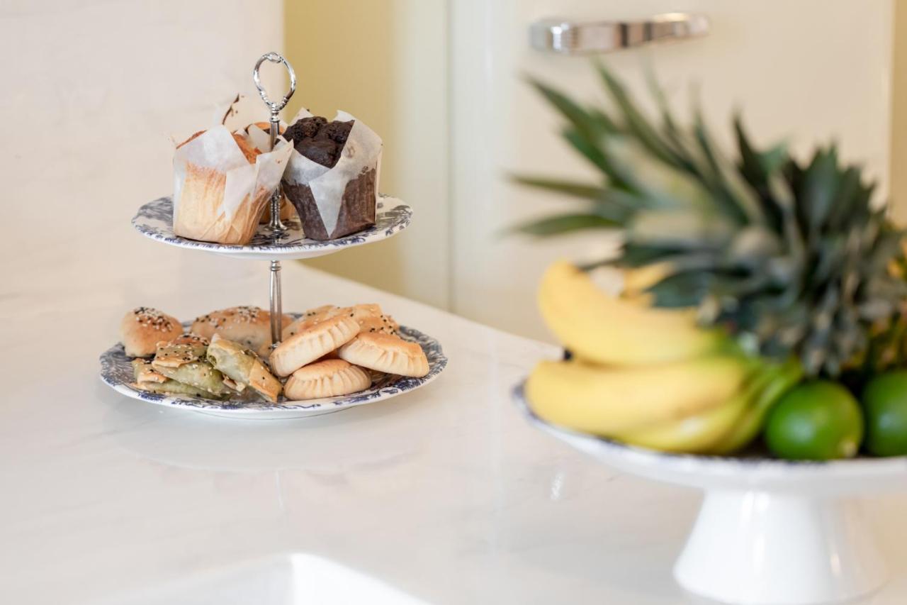 Doukas Caldera Suites Fira  Bagian luar foto